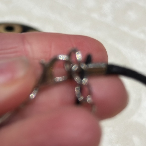 NWT decouture black circle pendant necklace - Picture 5 of 6